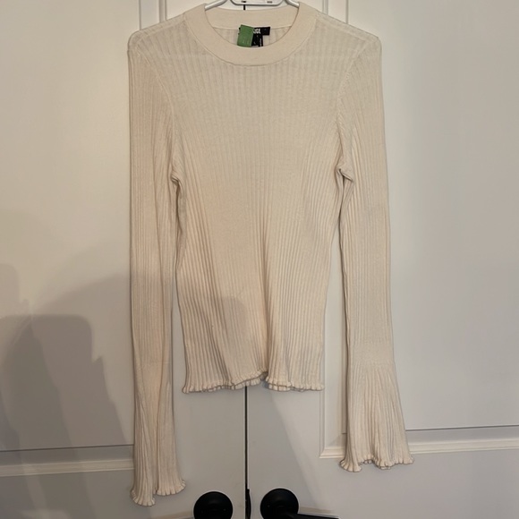 Paige Ivory Top - Picture 3 of 6